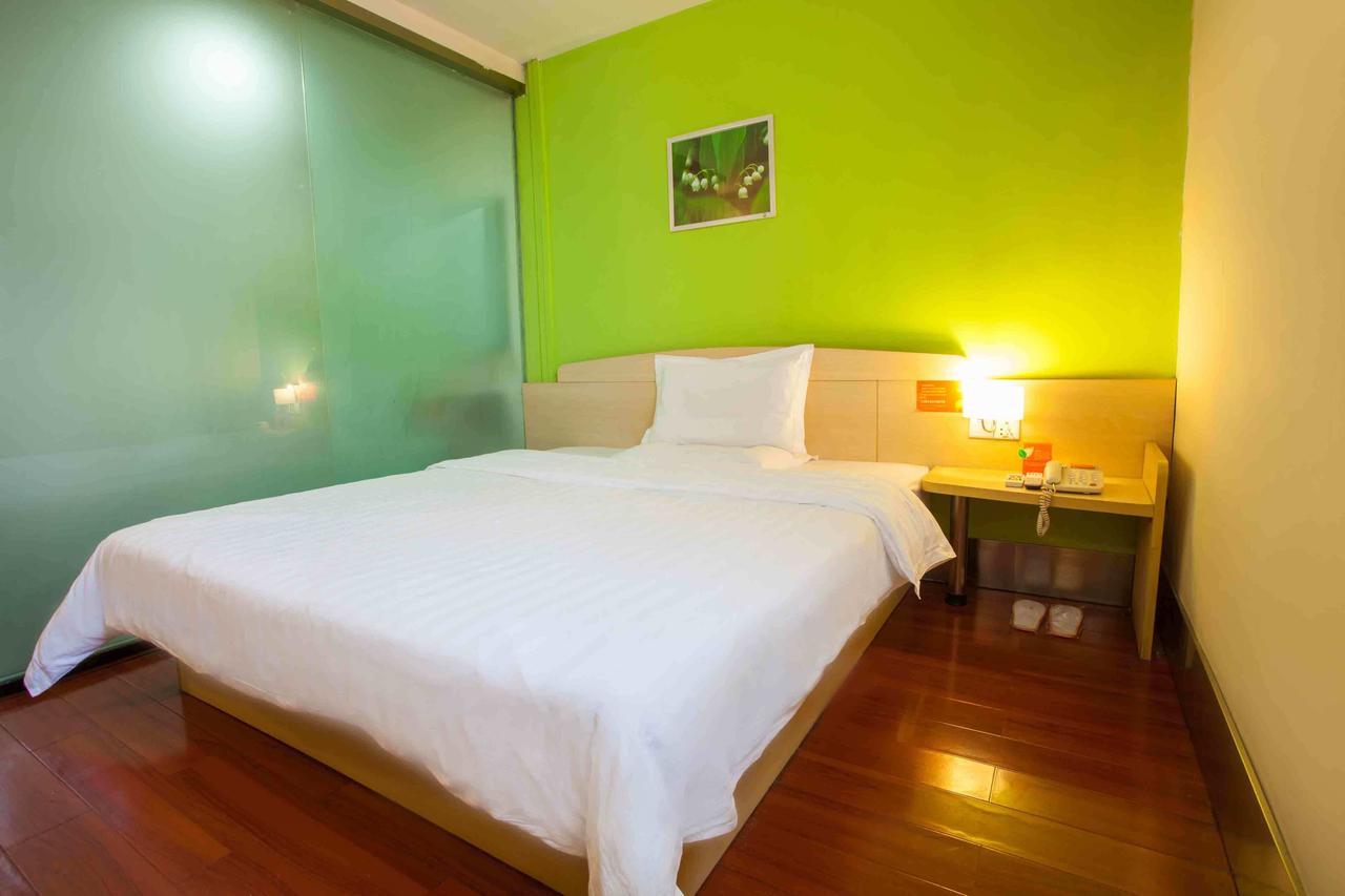 7Days Inn Dongguan Conference & Exhibition Center Szoba fotó